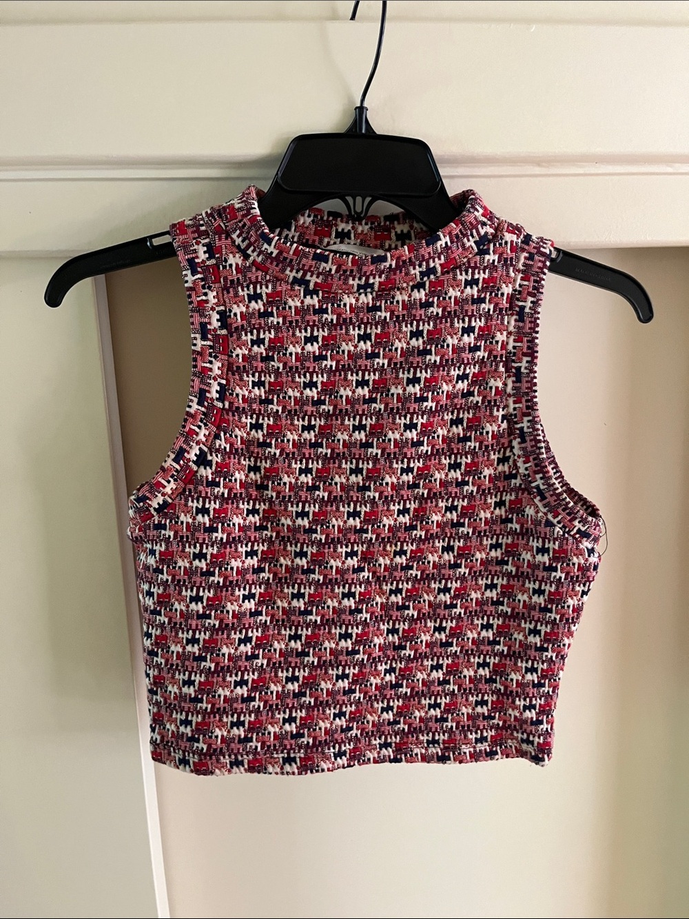 Zara Red Black White Patterned Sleeveless Knit Crop Top